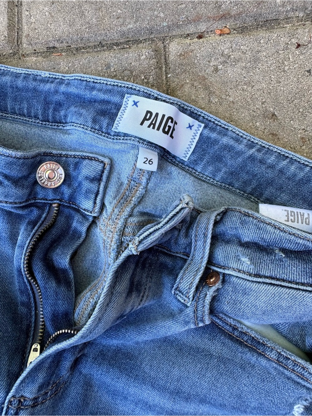 PAIGE High Rise Laurel Canyon 32" Bootcut Jean - Hackney - Picture 3 of 12